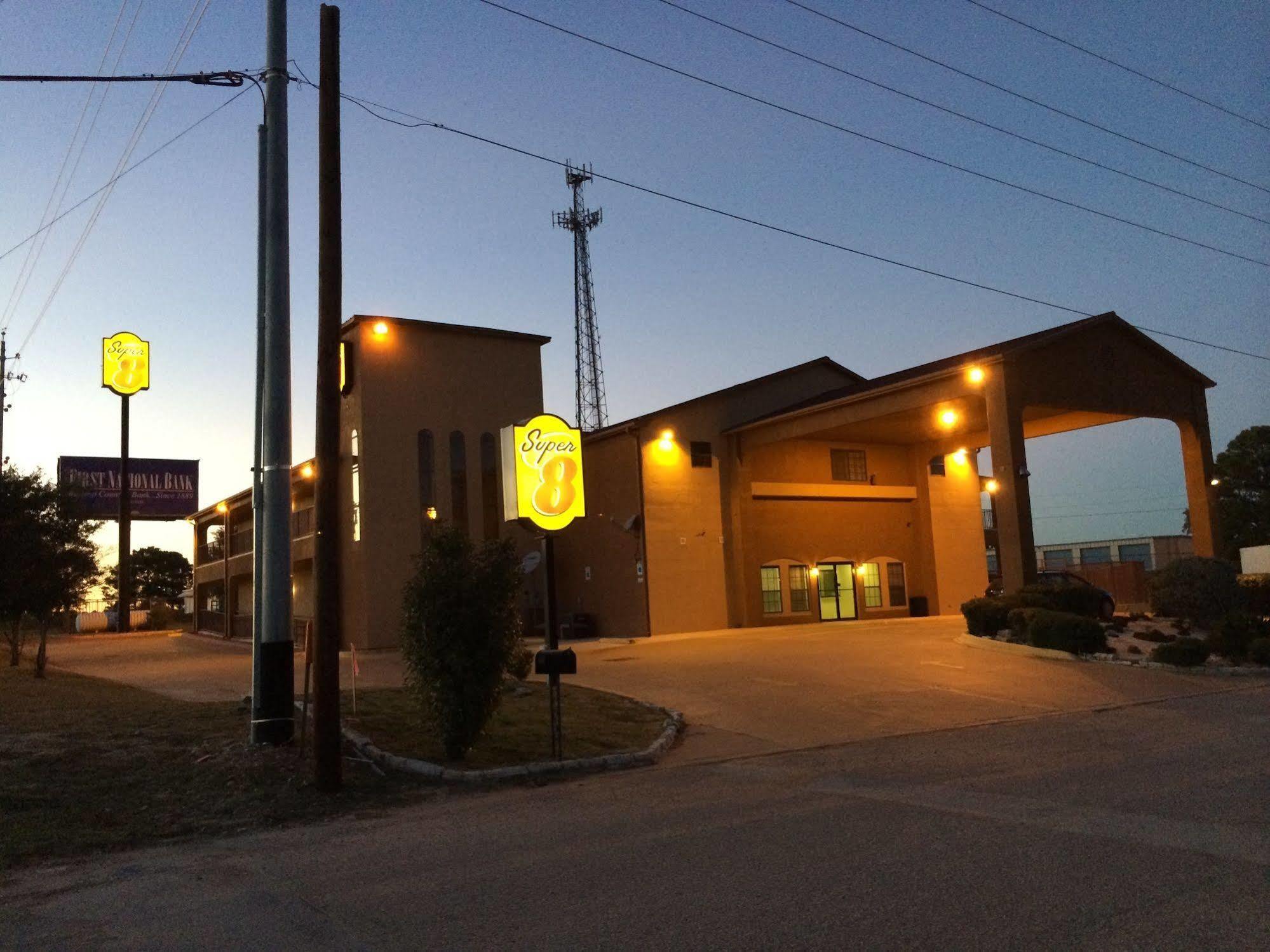 Super 8 By Wyndham Bastrop Tx Motel Eksteriør billede